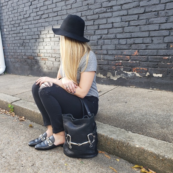 Free People Handbags - •Horse + Nail• Free People The Morgan Bucket Bag